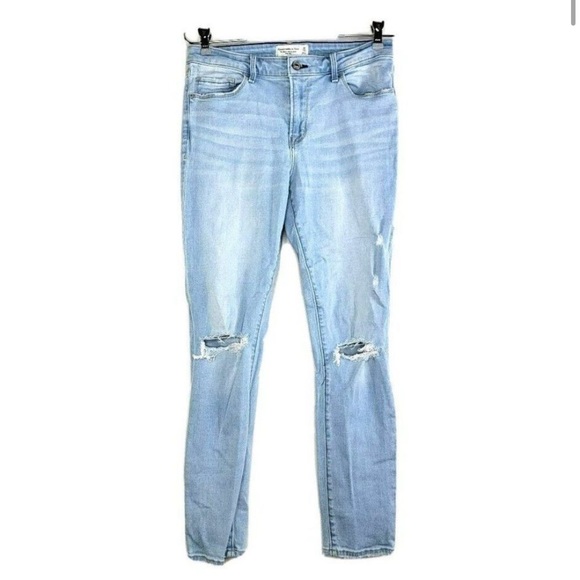 Abercrombie & Fitch Denim - Abercrombie “The super skinny ankle” mid rise jeans